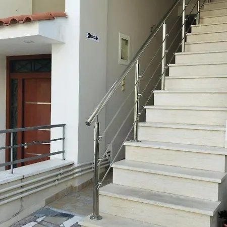 Two Bedroom Apartment With Hidden Garden Athènes Extérieur photo